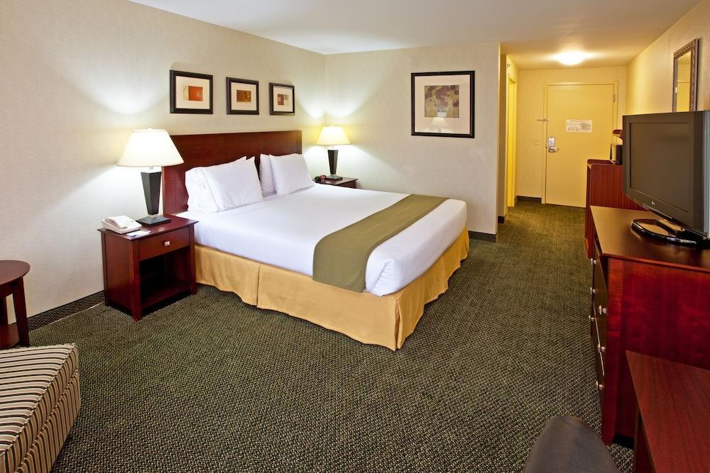 Holiday Inn Express Radcliff Fort Knox By Ihg Exteriör bild