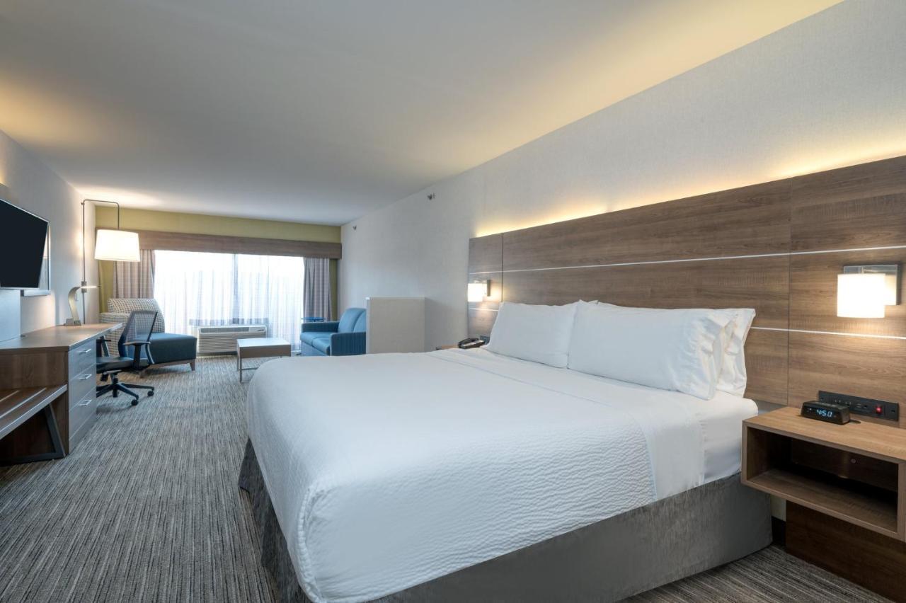 Holiday Inn Express Radcliff Fort Knox By Ihg Exteriör bild