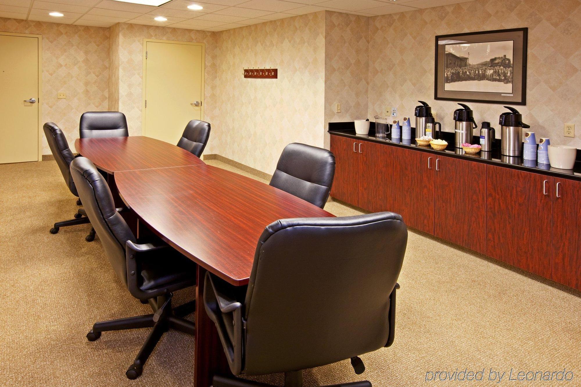 Holiday Inn Express Radcliff Fort Knox By Ihg Restaurang bild