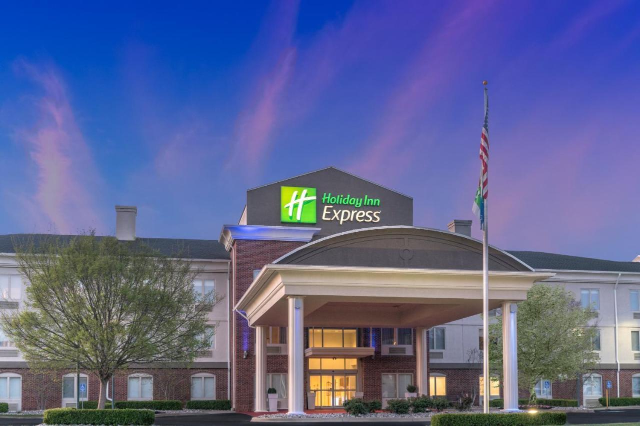 Holiday Inn Express Radcliff Fort Knox By Ihg Exteriör bild