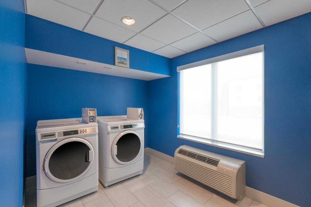 Holiday Inn Express Radcliff Fort Knox By Ihg Exteriör bild